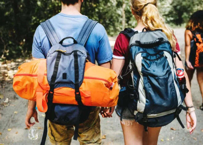 10 Tas Gunung Anti Air Terbaik Cocok untuk Pendaki