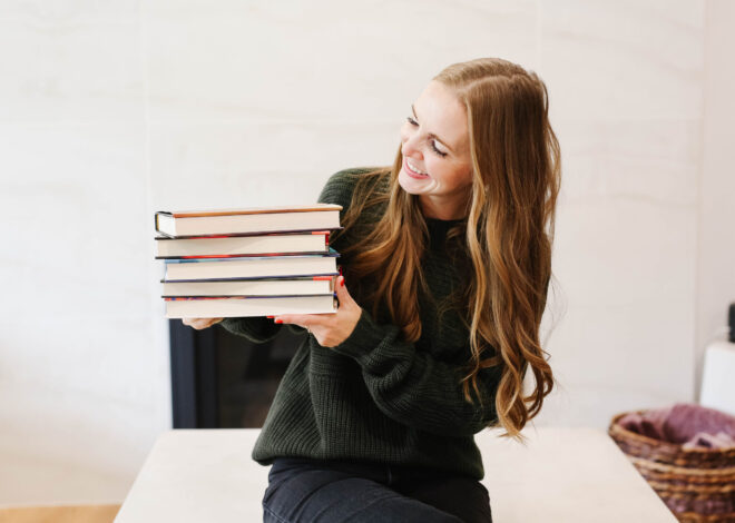 4 Books I’m Currently Reading (+ My Team’s Picks!)
